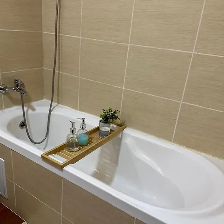 Apartament “la Iepure” *